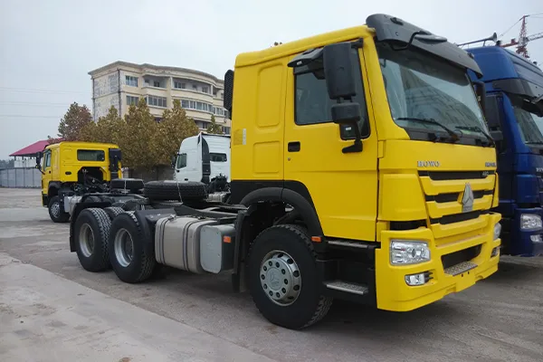 Howo 6x4 Tractor Truck -8